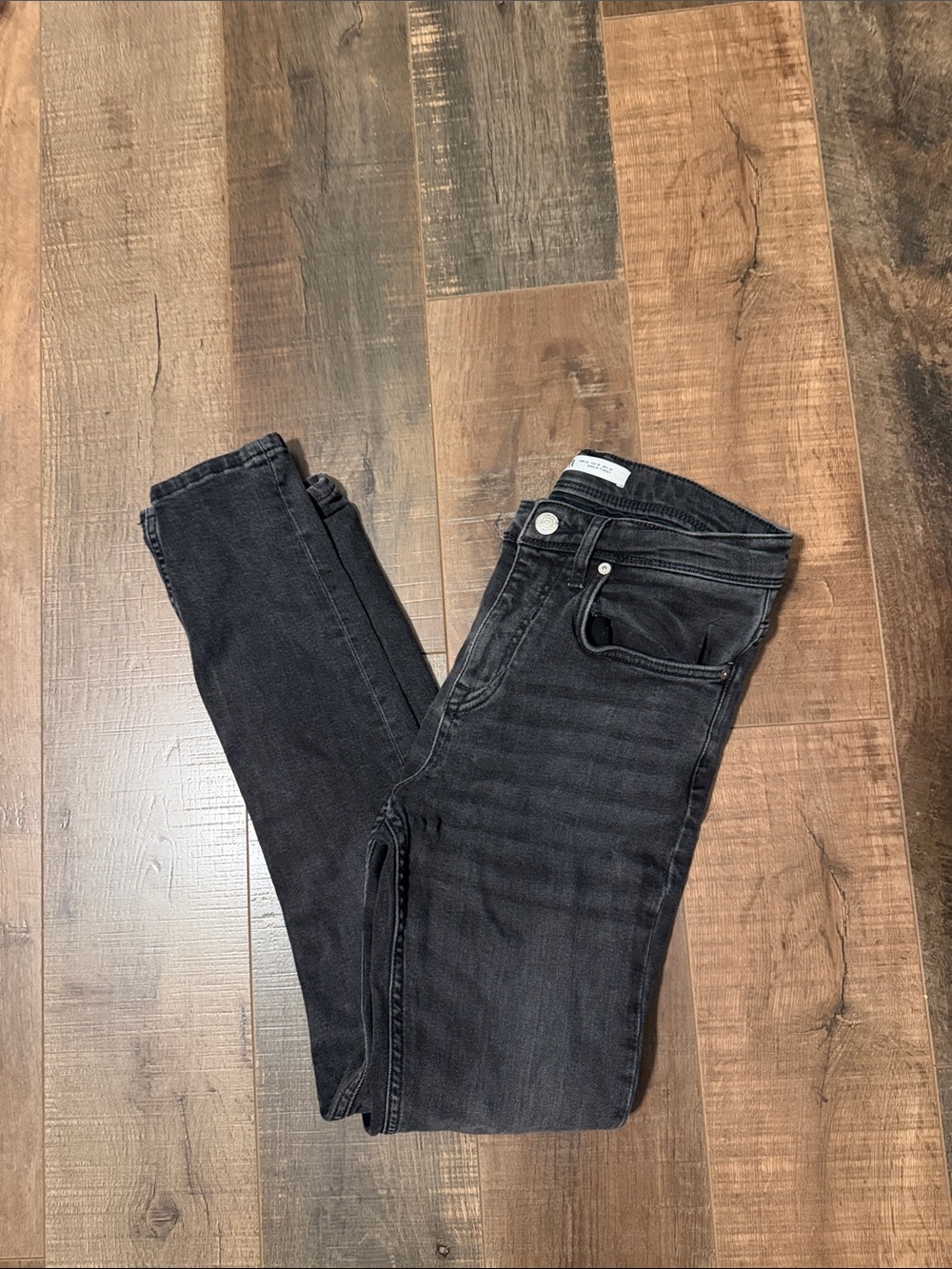 Zara Faded Black Skinny Jeans - High-Rise Stretch